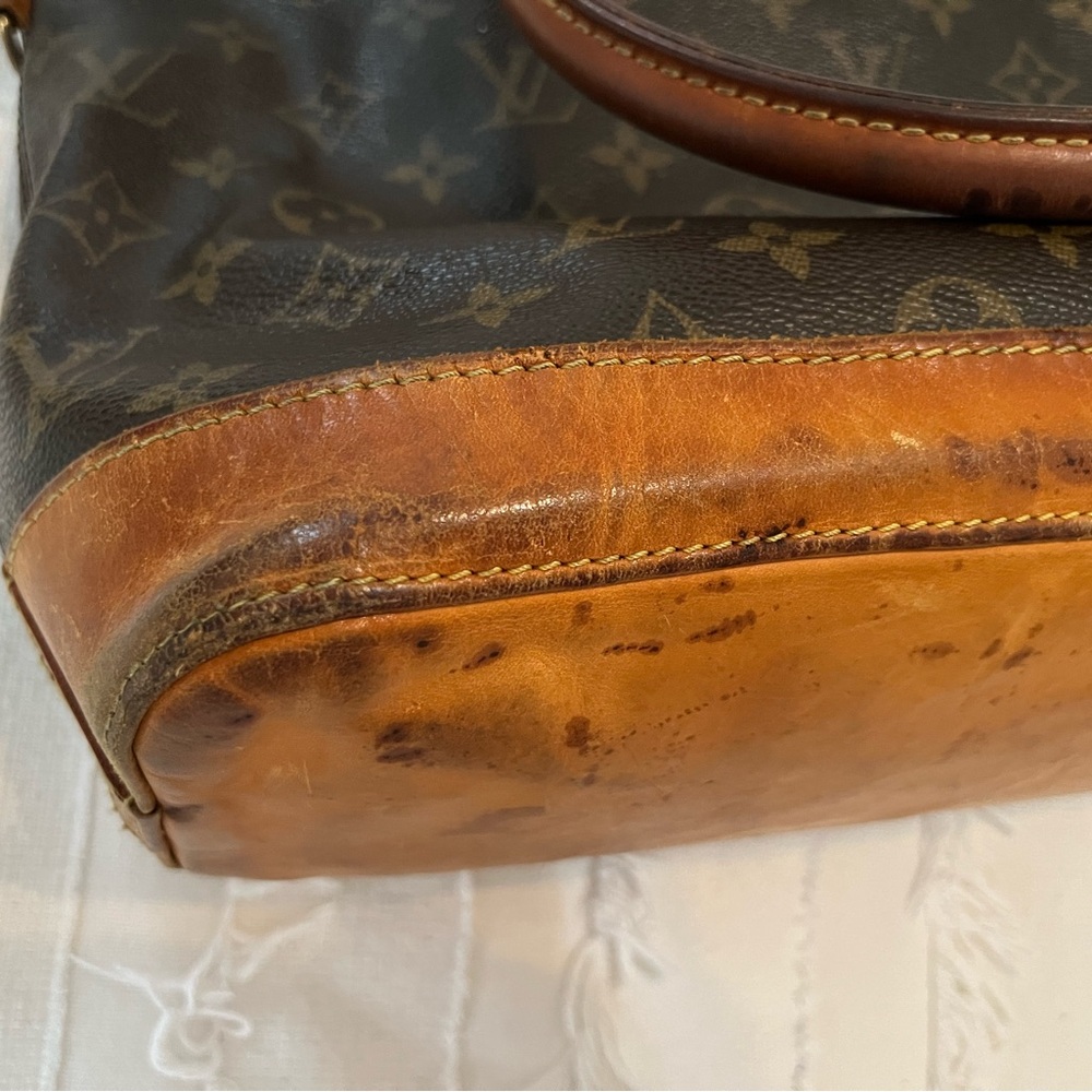 Louis Vuitton Monogram Lockit Tote. Authentic! - Picture 7 of 8
